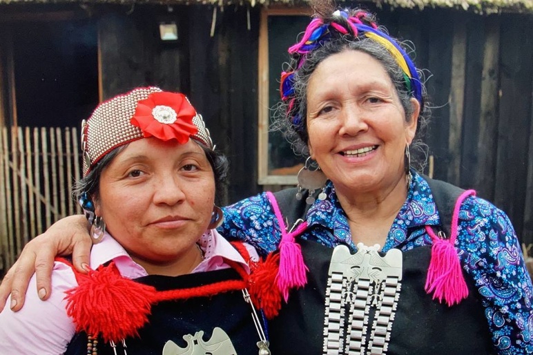 Indigenous women Chile