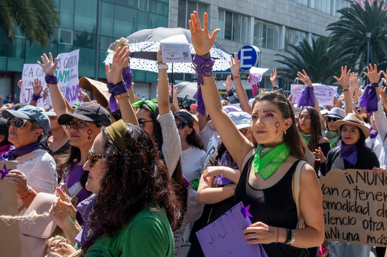 Mexico demo femicides 2020 shutterstock 1668235810