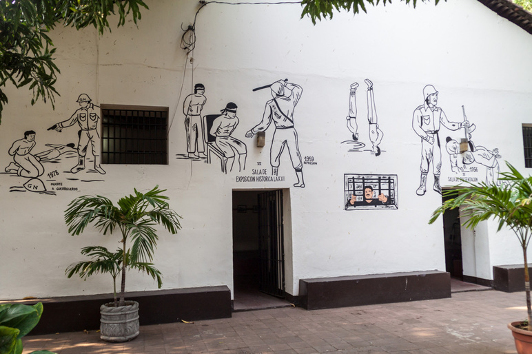 Nicaragua Murals - torture