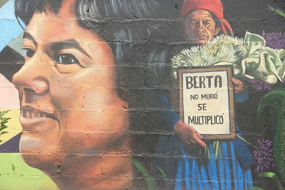 Mural Berta se multiplicó